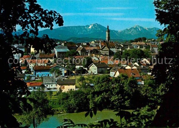 Traunstein Oberbayern Ortsansicht mit Kirche Hochfelln Hochge