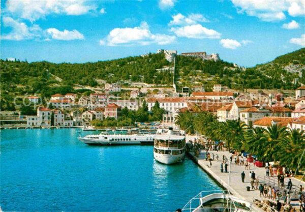 Hvar Fährhafen Panorama