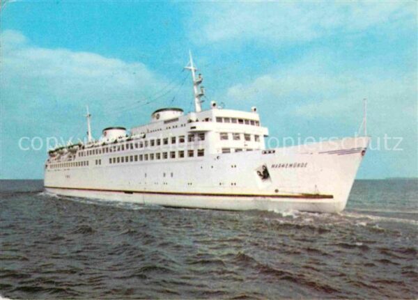 Faehre Ferry Bac Traghetto-- Warnemünde