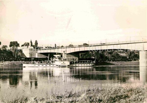 Dampfer Seitenrad Riesa Neue Elbbrücke