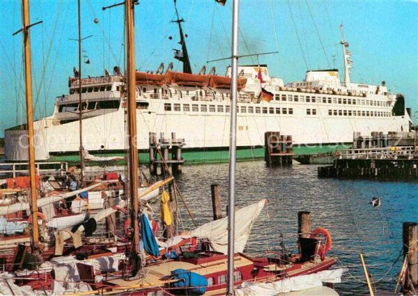 Schiffe Ships Navires Fährschiff Warnemünde Rostock-Warnemünd