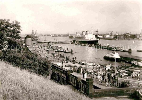 Dampfer Oceanliner Hanseatic Hamburg Überseebrücke
