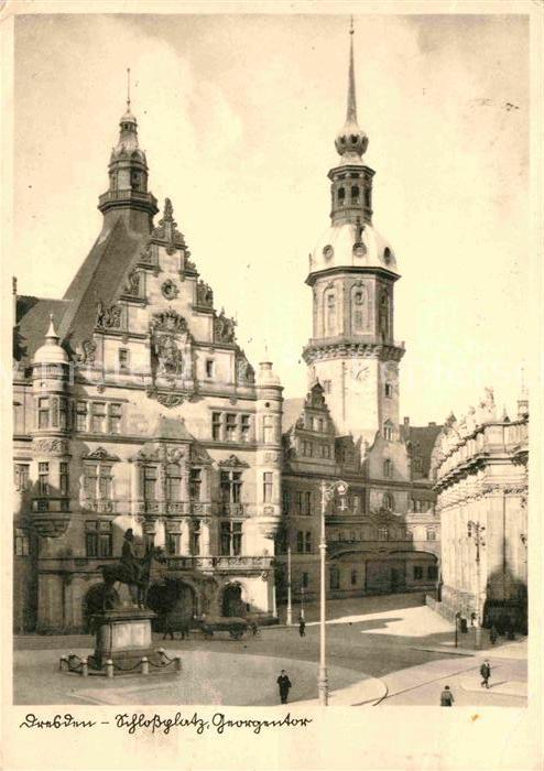 Dresden Schlossplatz Georgentor