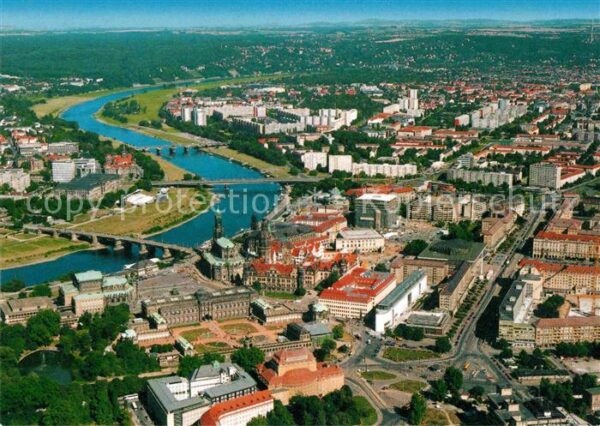 Dresden Fliegeraufnahme Elbpartie