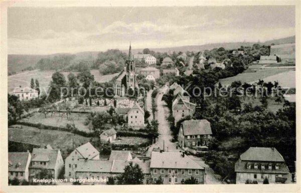 Berggiesshuebel Ortsansicht mit Kirche Kneippkurort