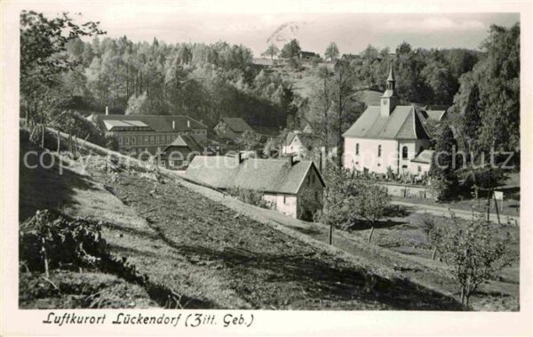 Lueckendorf Ortsansicht mit Kirche Luftkurort