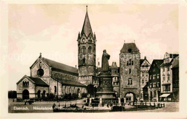 Eisenach Thueringen Nikolaikirche Nikolaitor Lutherdenkmal