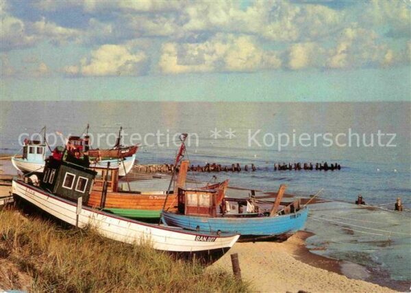 Bansin Ostseebad Fischkutter am Strand