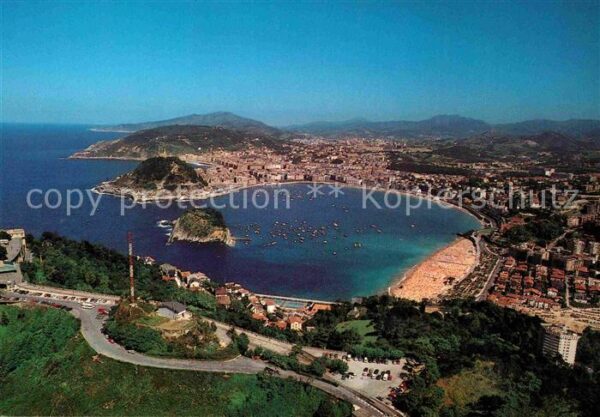 San Sebastian  Pais Vasco ES Bucht Küste Fliegeraufnahme