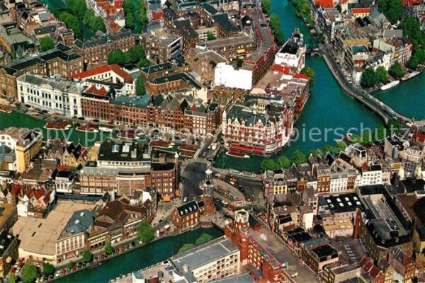 Amsterdam Niederlande Fliegeraufnahme des Münzturms und des M