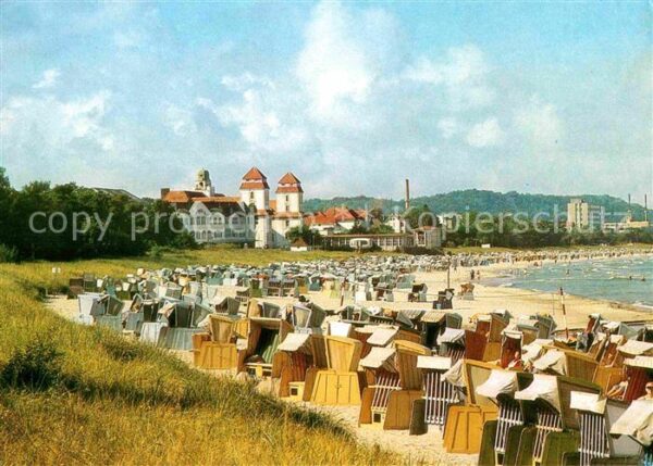 Binz Ruegen Blick zum Kurhaus Strand