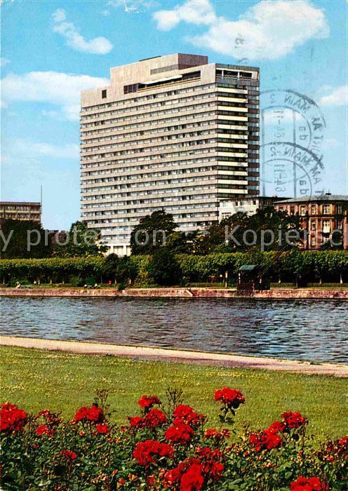 Frankfurt Main Mainufer mit Blick zum neuen Hotel Fran