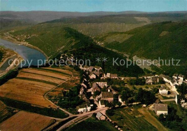 Starkenburg Weinhaus Schöne Aussicht Fliegeraufnahm