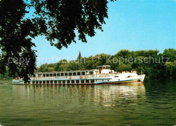 Motorschiffe MS Heinrich Mann Weisse Flotte Berlin