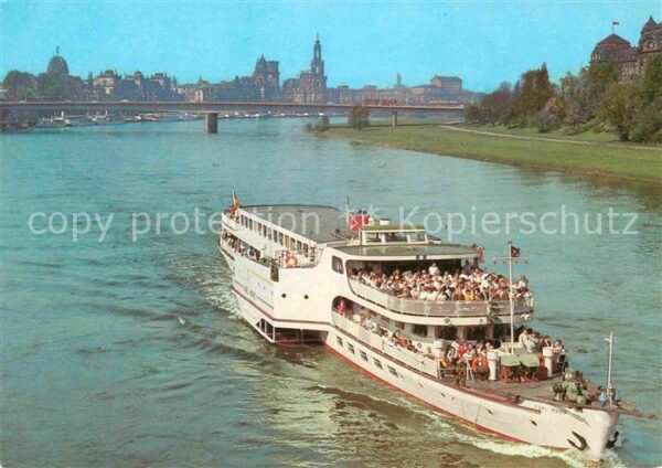 Motorschiffe Karl-Marx Weisse Flotte Dresden