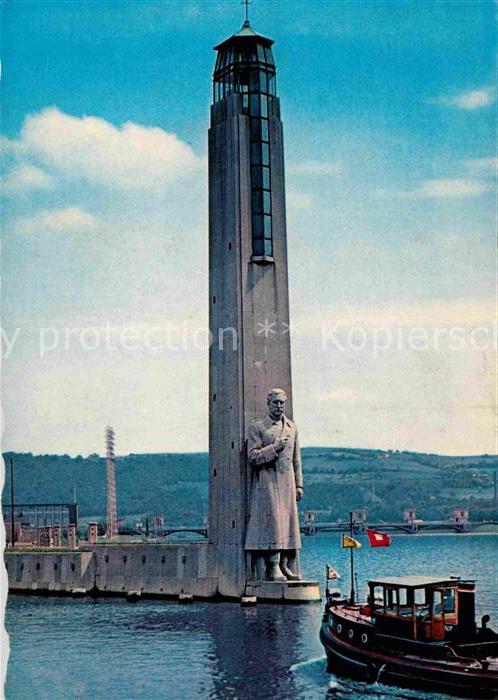 Liege Luettich Albert I Kanal und Denkmal