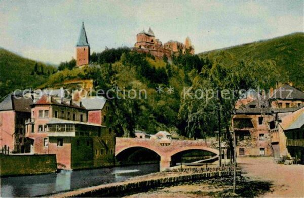 Vianden Le Chateau et le Tour d_Observation