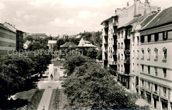 Budapest Nemzetközi Rozsakert Joliot Curie ter