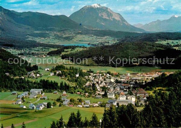 Hermagor Kaernten Panorama Gailtal mit Dobratsch Gailtale