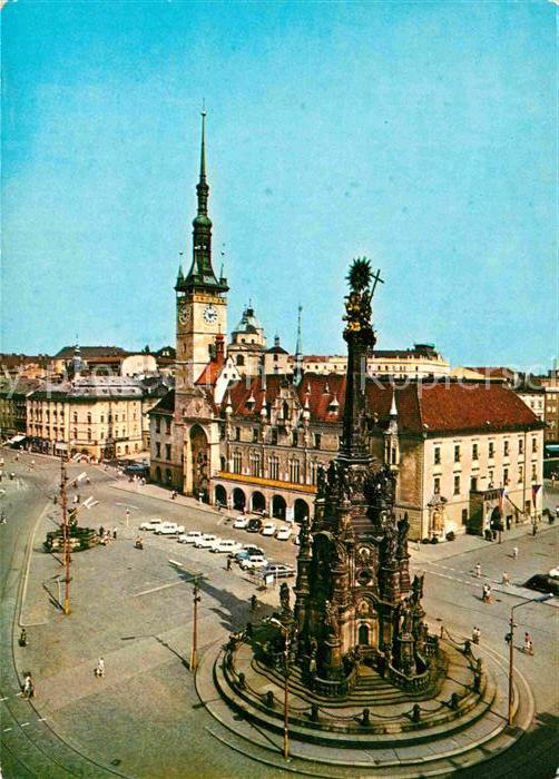 Olomouc Friedensplatz mit Rathaus Dreifaltigkei