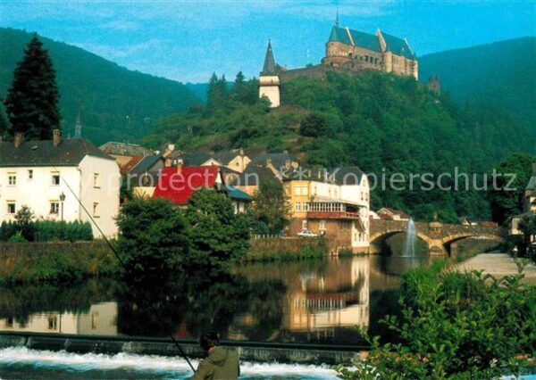 Vianden Chateau Hockelstour et Pont de l'Our