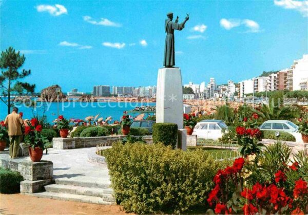 Blanes Denkmal Statue Strand Promenade