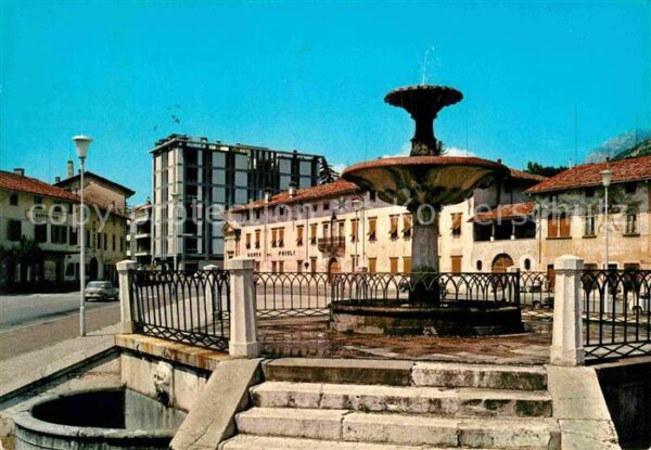 Maniago Fontana Brunnen