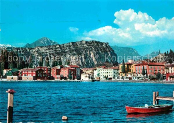 Torbole Lago di Garda Ansicht vom Bootssteg aus Gardasee Alpe