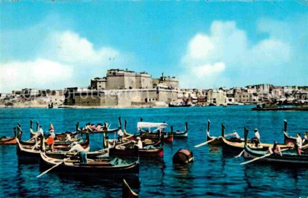 Malta Fort St Angelo Fischerboote