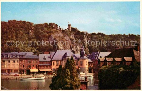Dinant Wallonie Embarcadaire