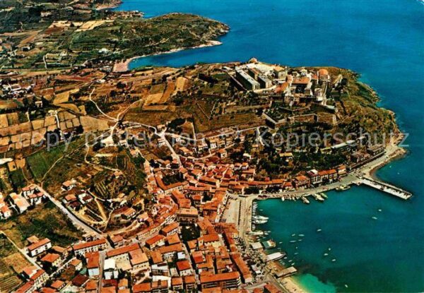 Isola d Elba Porto Azzurro Veduta aerea