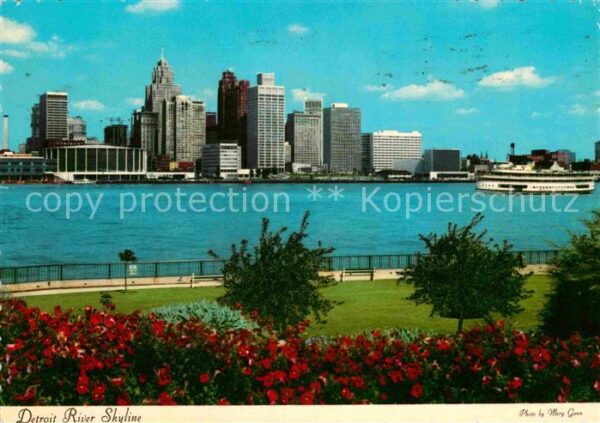 Detroit Michigan River Skyline