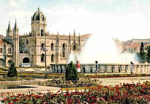 Lisboa Fonte Luminosa e Mosteiro dos Jeronimos