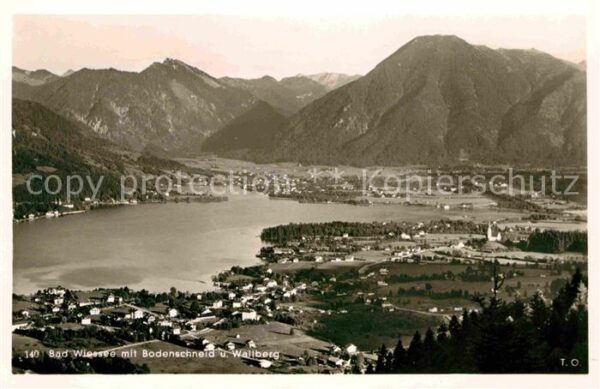 Bad Wiessee mit Bodenschneid und Wallberg