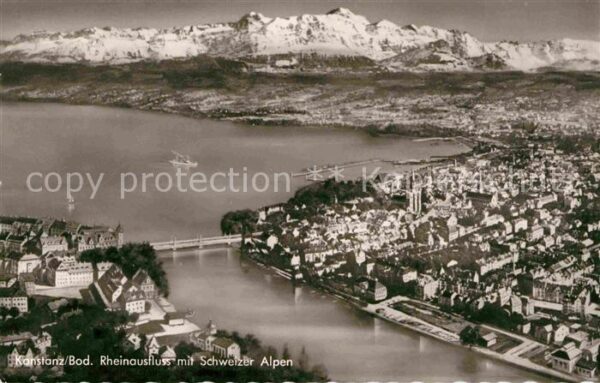 Konstanz Bodensee Rheinausfluss mit Schweizer Alpen Flieg