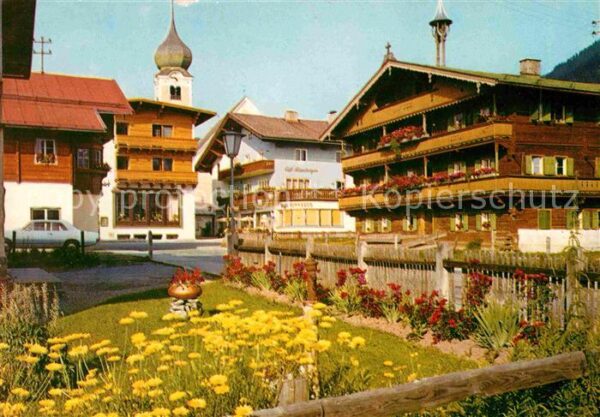 Westendorf Tirol Ortspartie an der Kirche Ferienzentrum