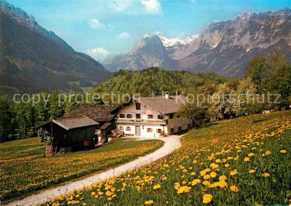 Berchtesgaden Wohnhaus im Frühling