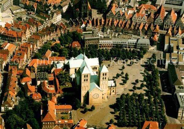 Muenster Westfalen Paulus-Dom und Prinzipalmarkt Fliegerau