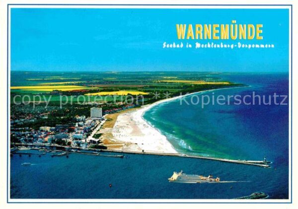 Warnemuende Ostseebad Fliegeraufnahme Hafeneinfahrt und Stran