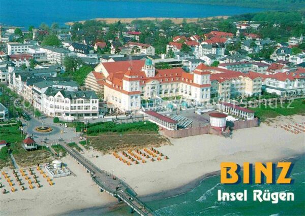 Binz Ruegen Fliegeraufnahme mit Strand