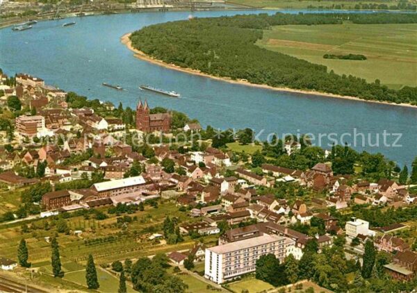 Wesseling Fliegeraufnahme mit Rhein