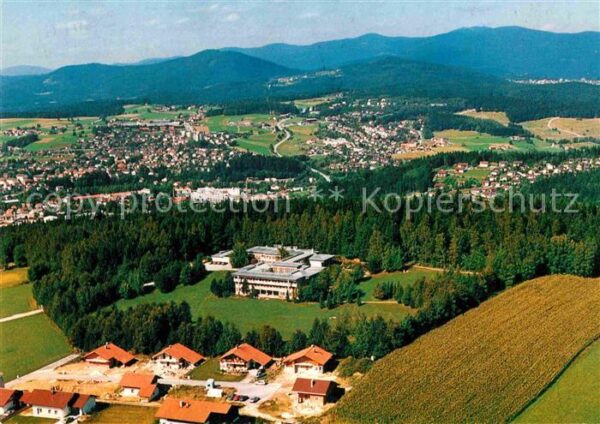 Regen Fliegeraufnahme mit Mütterkurheim Weiße