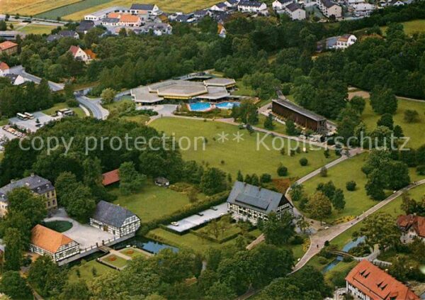 Bad Sassendorf Fliegeraufnahme Kurpark Schloß Hof Huec