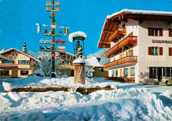 Ruhpolding Maibaum Marienbrunnen