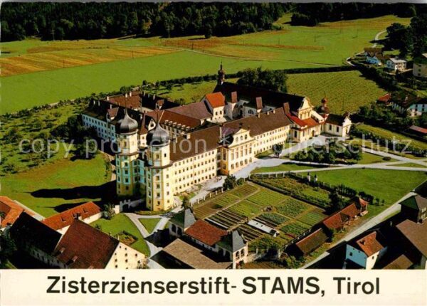Stams Zisterzienserstift Fliegeraufnahme