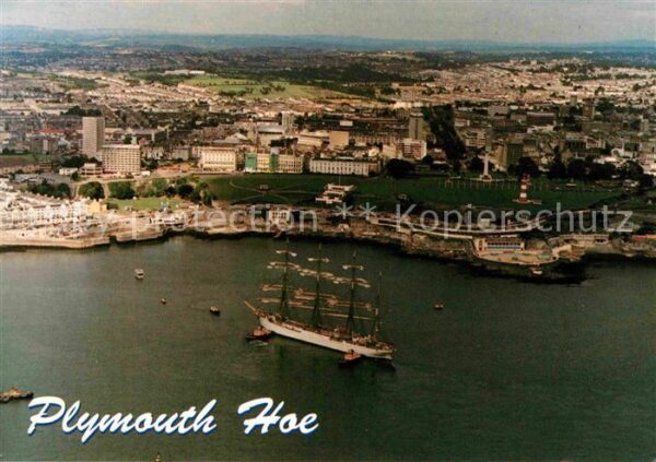 Plymouth  UK South West Hoe Fliegeraufnahme Segelschiff