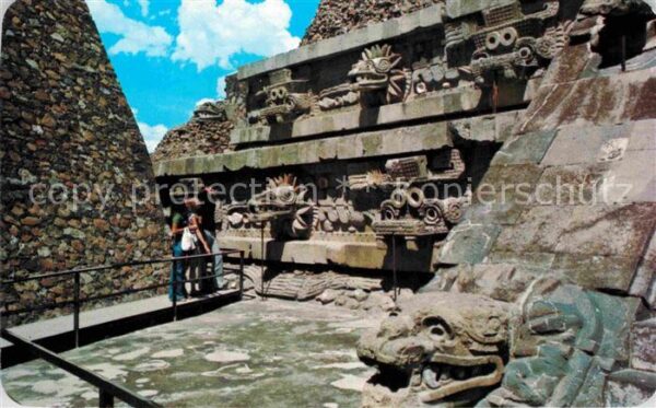 Teotihuacan Templo de Quetzalcoatl