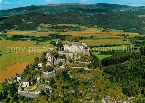 Kaernten Burg Hochosterwitz Fliegeraufnahme