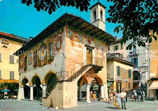 Orta San Giulio Municipio Monumento nazionale stile sei