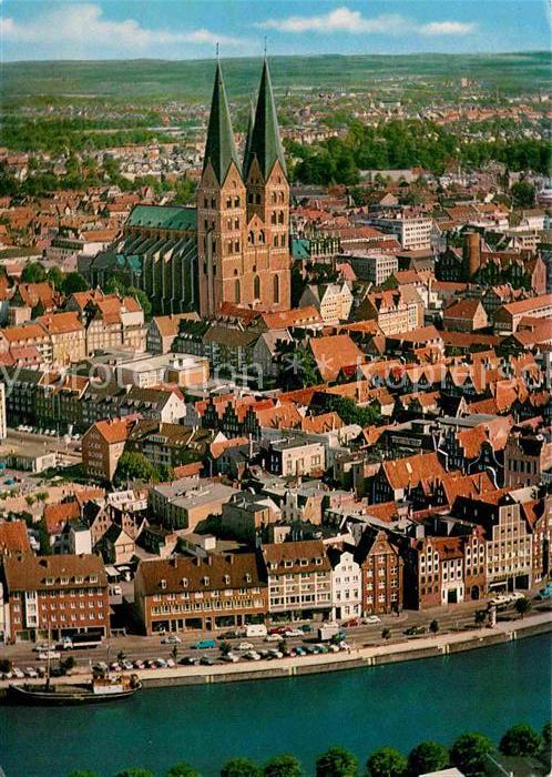 Luebeck Fliegeraufnahme Altstadt